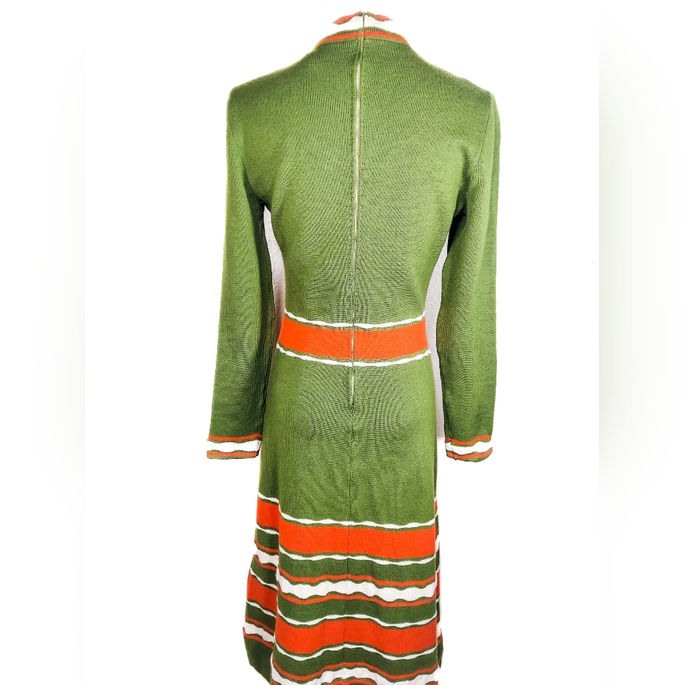 Vintage 1960s Mod Turtleneck Sweater Dress | 60s Colorblock Striped Wool Dress - Picture 10 of 10